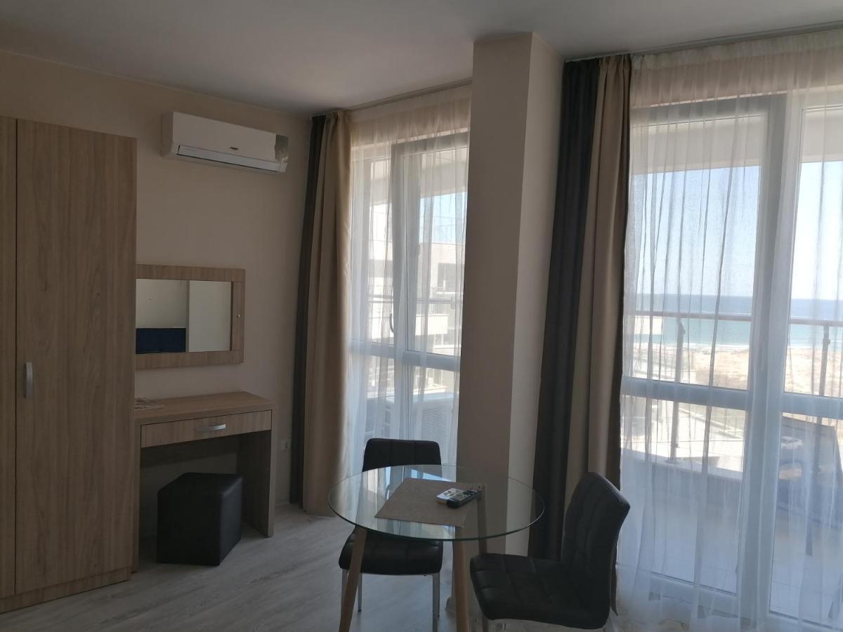 Apart Allure Dobi Aparthotel Primorsko Exterior photo