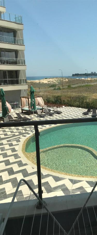 Apart Allure Dobi Aparthotel Primorsko Exterior photo