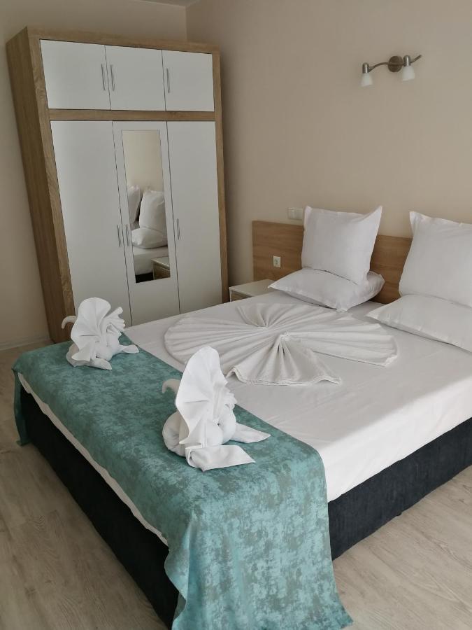 Apart Allure Dobi Aparthotel Primorsko Exterior photo